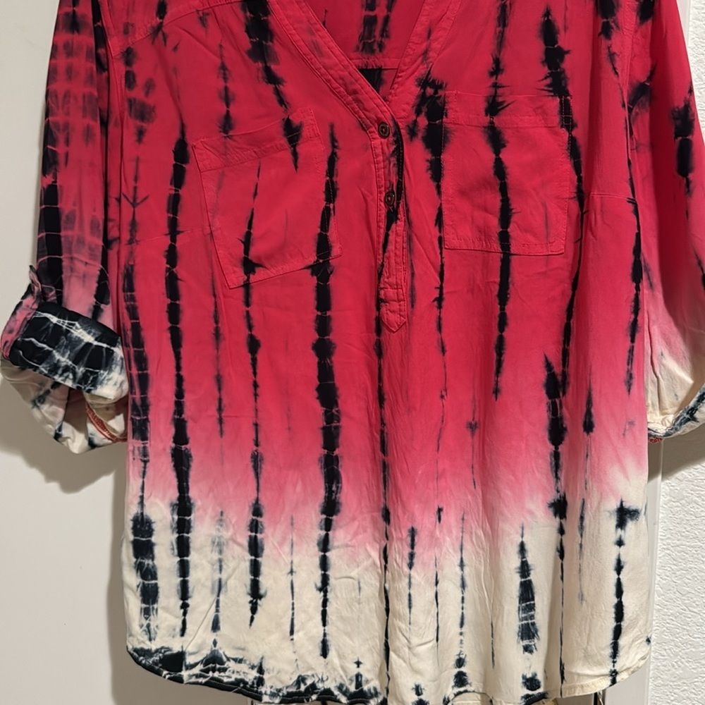 Torrid Stylish Women's Tie-Dye Tunic top size 1(14/16) - Picture 4 of 10